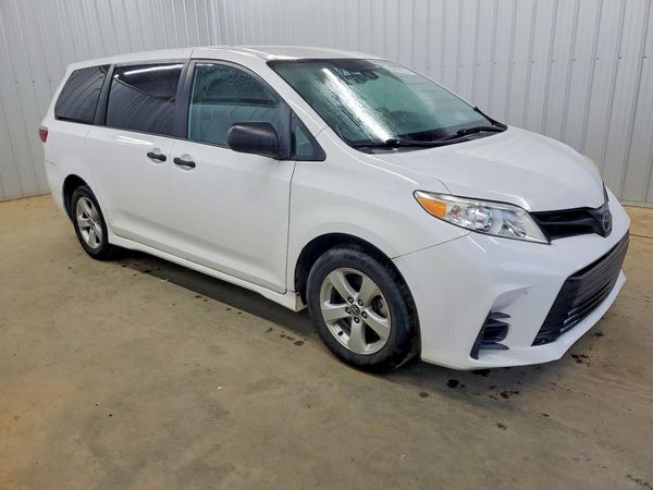 2019 TOYOTA SIENNA L — Passenger 3/4