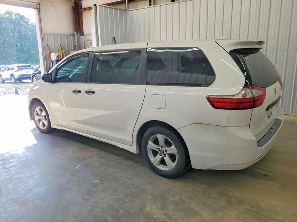 2019 TOYOTA SIENNA L — DSRA