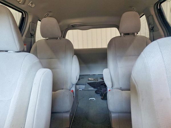 2019 TOYOTA SIENNA L — SUVN