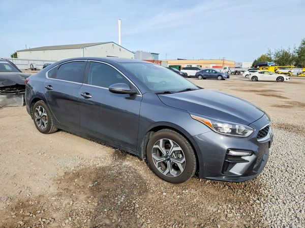 2021 KIA FORTE EX — Passenger 3/4
