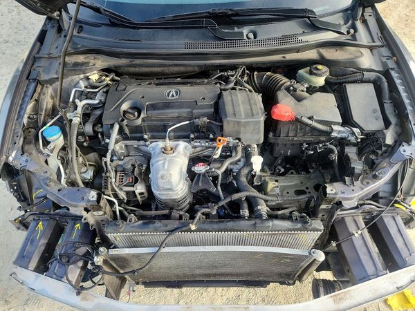 2020 ACURA ILX — Engine bay