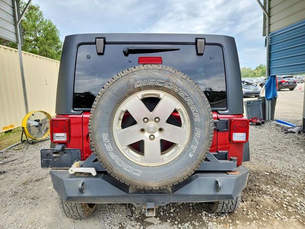 2012 JEEP WRANGLER Sahara — DIRR