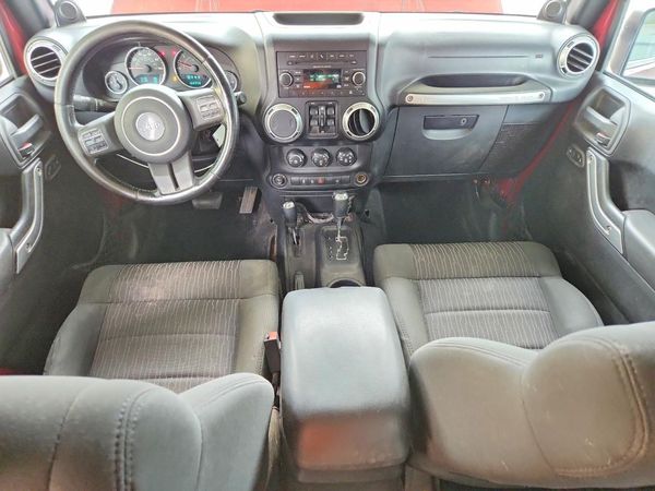 2012 JEEP WRANGLER Sahara — CKPT