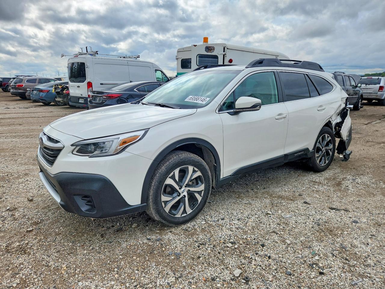 2020 SUBARU OUTBACK Limited+M/R+NAVI(HK) — Front 3/4