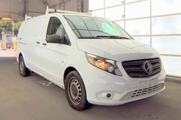 2021 MERCEDES-BENZ METRIS