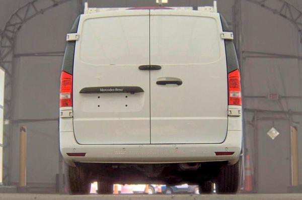 2021 MERCEDES-BENZ METRIS 447 (VS20)