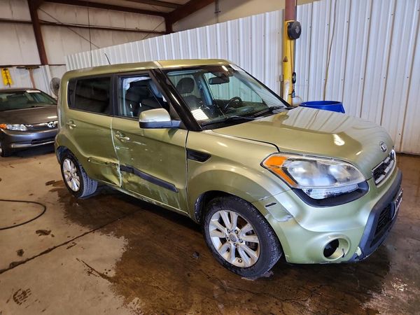 2013 KIA SOUL All Trims — Passenger 3/4