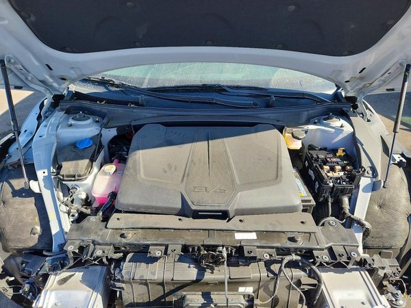 2025 KIA EV6 — Engine bay