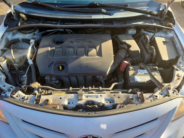 2012 TOYOTA COROLLA — Engine bay
