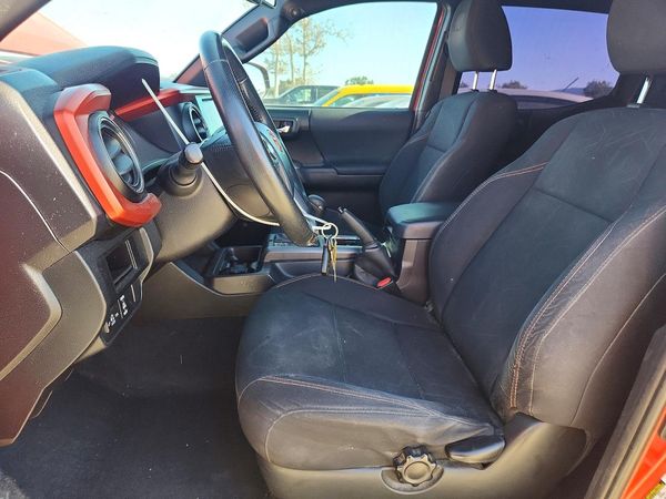 2016 TOYOTA TACOMA — DENT