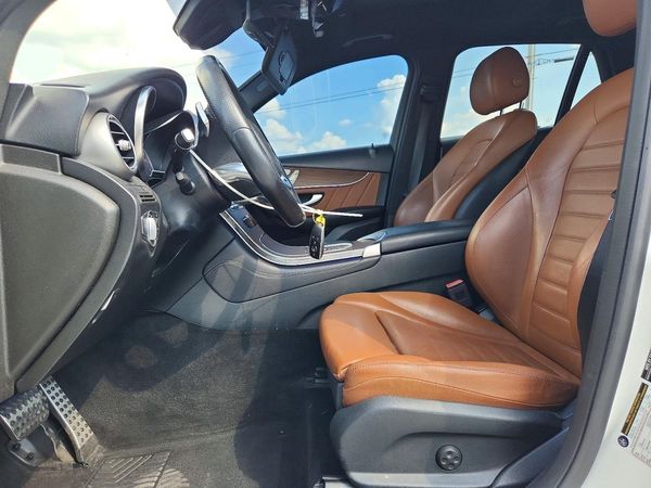 2020 MERCEDES-BENZ GLC — DENT