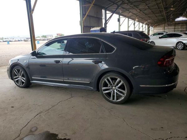 2017 VOLKSWAGEN PASSAT R-Line — DSRA