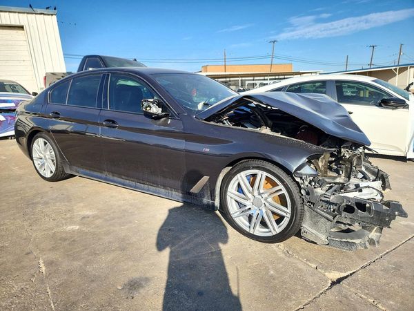 2020 BMW M5 xDrive — Passenger 3/4