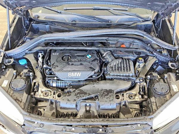 2018 BMW X1 sDrive28i — Engine bay