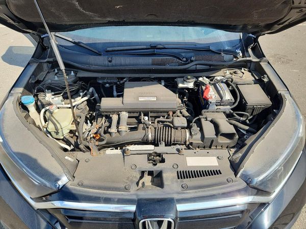 2021 HONDA CR-V — Engine bay