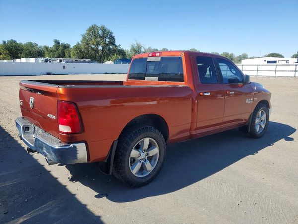 2013 RAM 1500 SLT