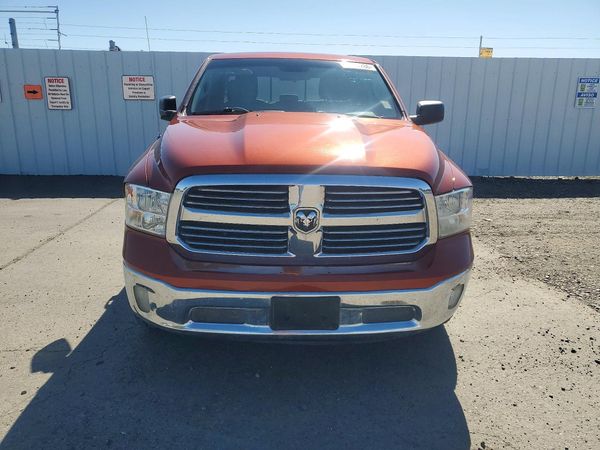 2013 RAM 1500 SLT