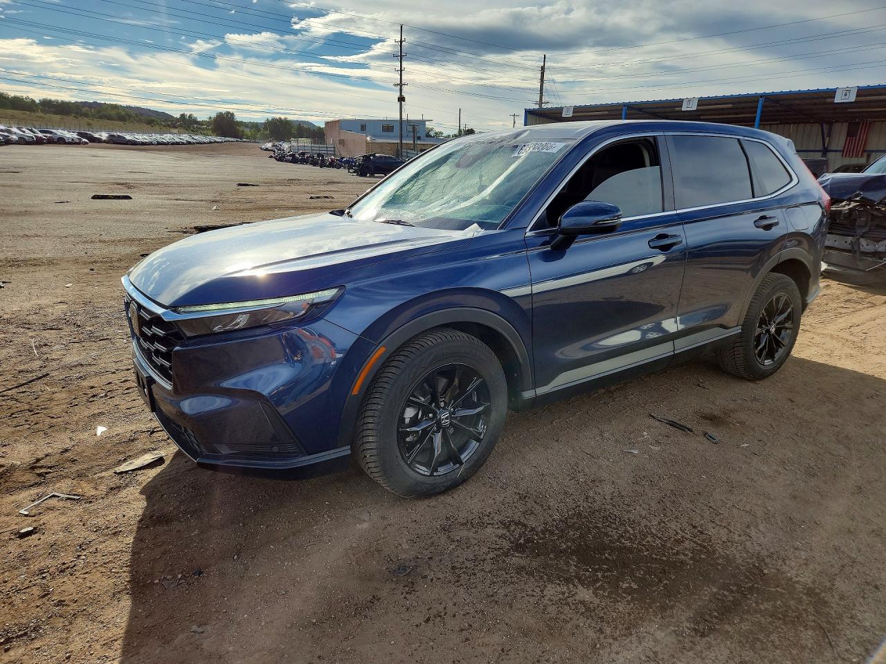 2025 HONDA CR-V — Front 3/4