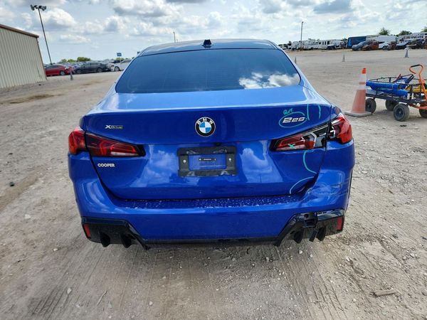 2025 BMW 228XI — DIRR