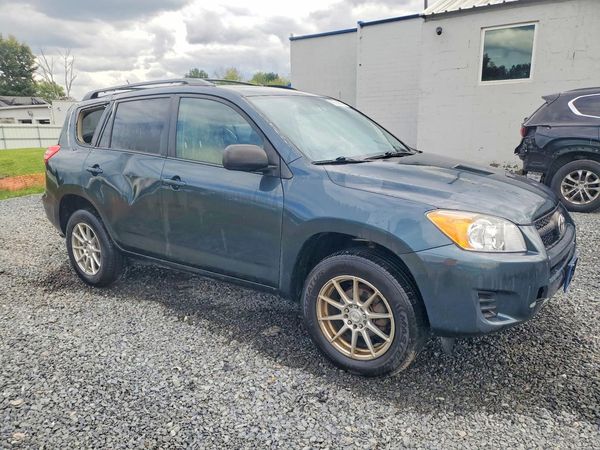 2012 TOYOTA RAV4 Standard — Passenger 3/4