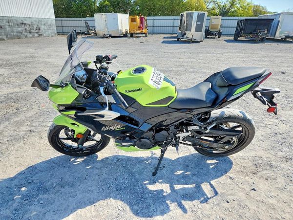 2026 KAWASAKI EX500 — LSDT