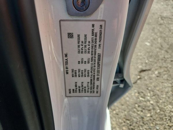 2023 TESLA MODEL 3 — VINS