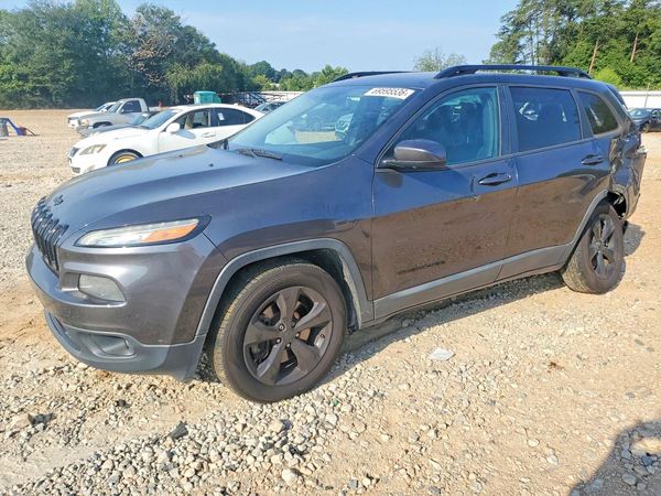 2015 JEEP CHEROKEE — DSFA — Front 3/4