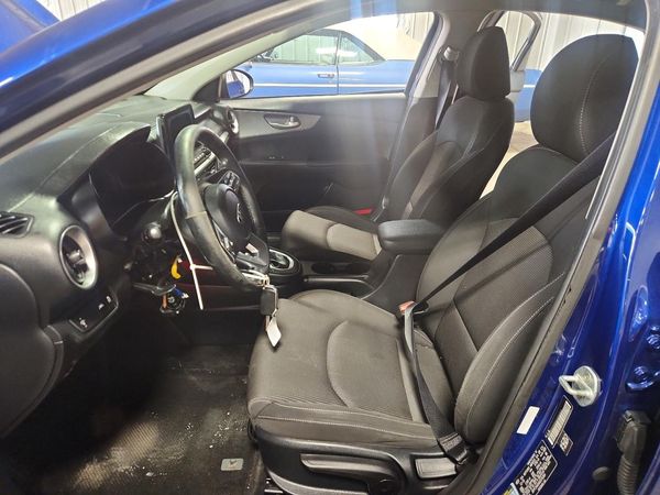 2019 KIA FORTE — DENT