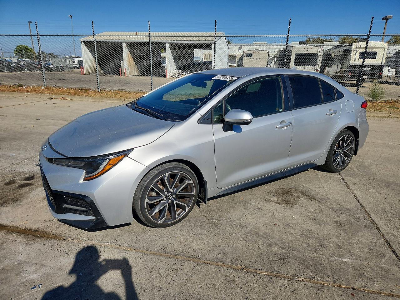 2020 TOYOTA COROLLA SE, CVT — Front 3/4