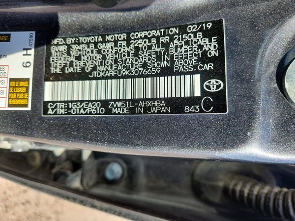 2019 TOYOTA PRIUS L/LE/XLE/LTD. — VINS