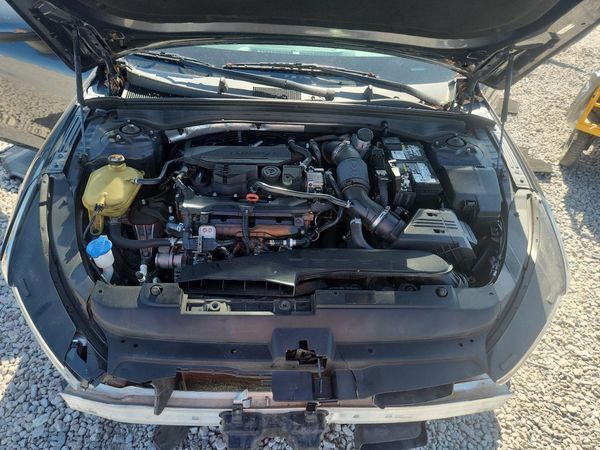 2021 KIA K5 — Engine bay