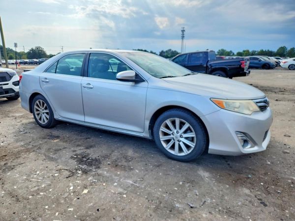 2012 TOYOTA CAMRY — Passenger 3/4