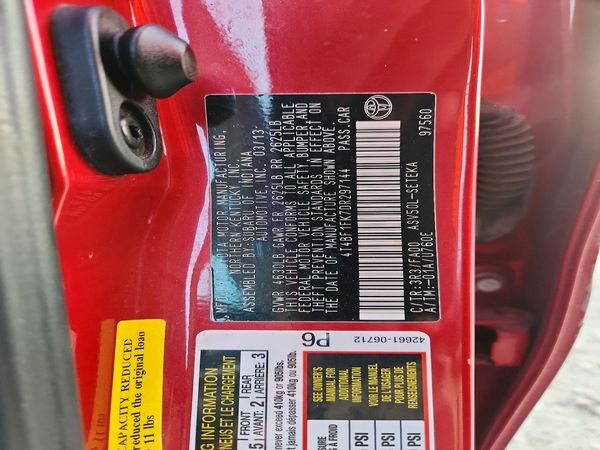 2013 TOYOTA CAMRY — VINS