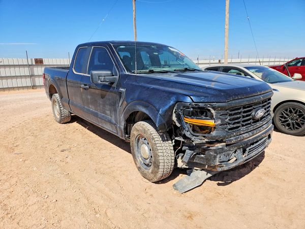 2025 FORD F150 XL — Passenger 3/4