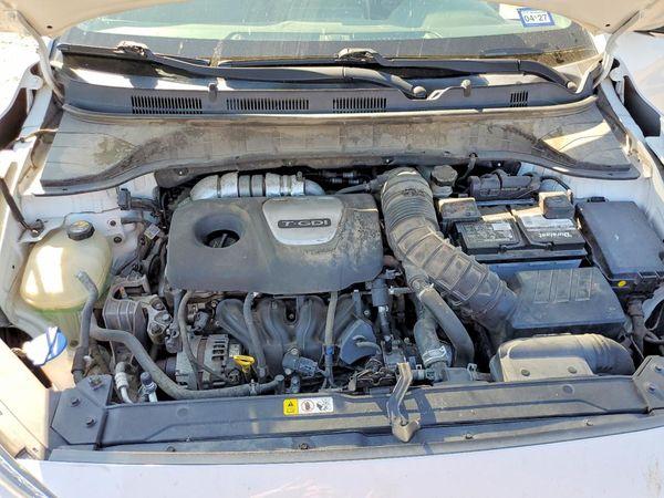2018 HYUNDAI KONA Limited — Engine bay