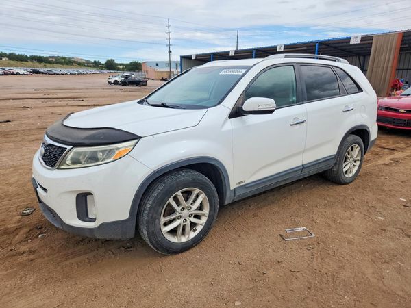 2014 KIA SORENTO Base/ LX — Front 3/4
