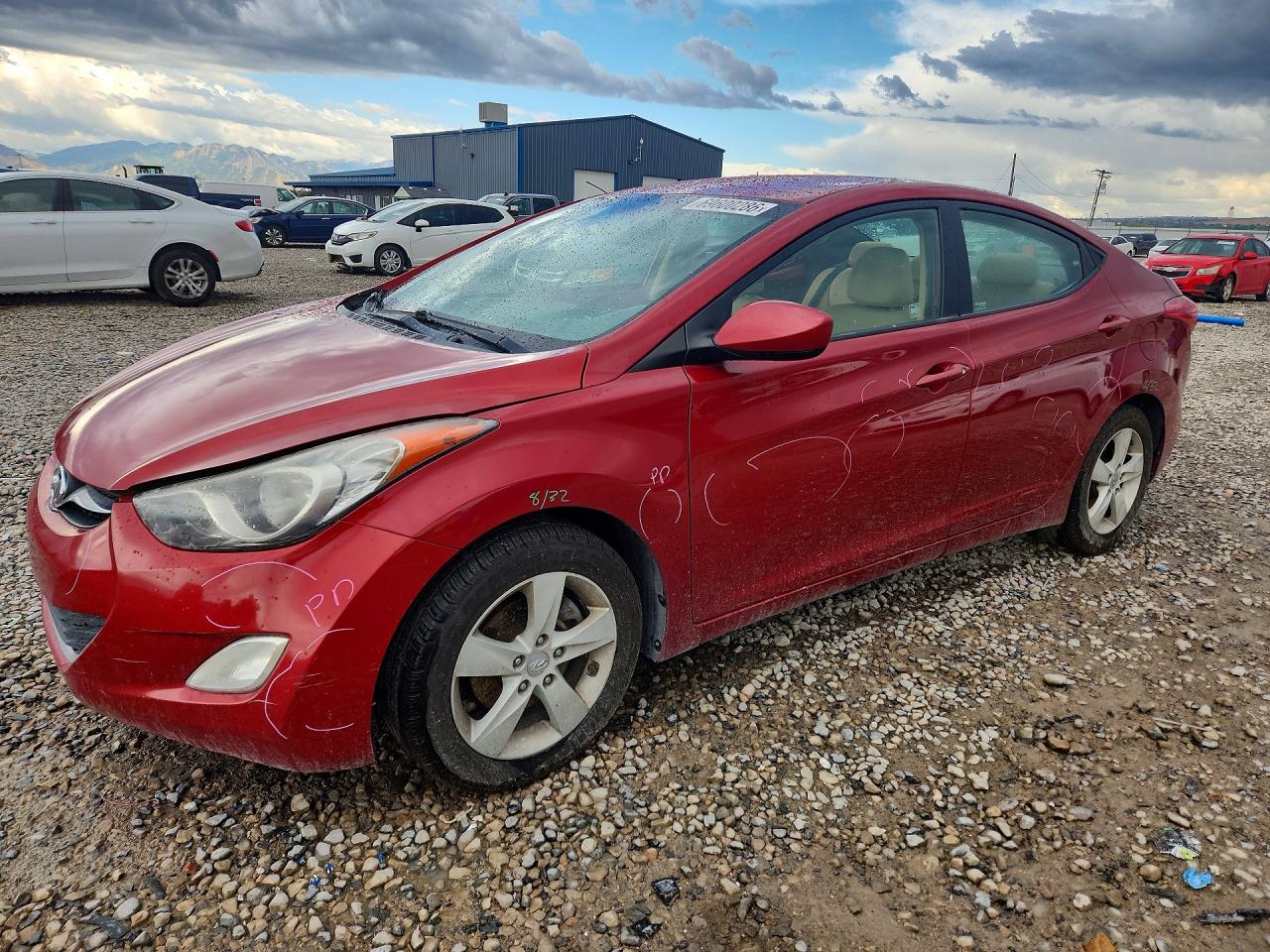 2012 HYUNDAI ELANTRA — Front 3/4