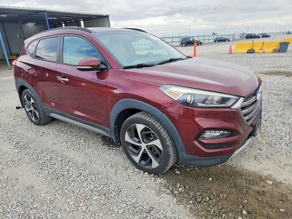 2017 HYUNDAI TUCSON
