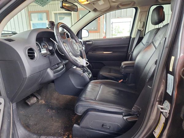 2017 JEEP COMPASS Latitude — DENT