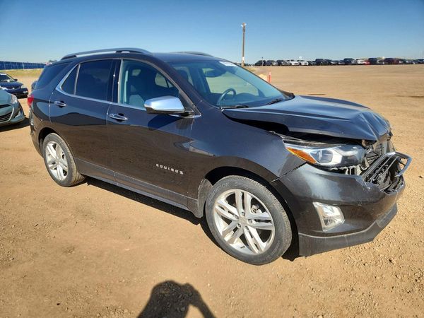 2018 CHEVROLET EQUINOX Premier (1LZ) — Passenger 3/4