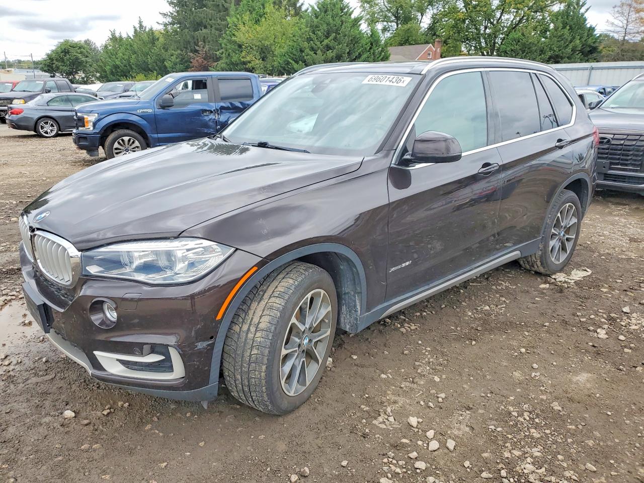 2017 BMW X5 xDrive35i — Front 3/4
