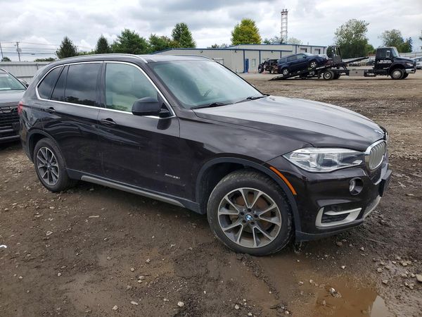 2017 BMW X5 xDrive35i — Passenger 3/4