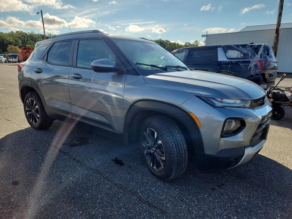2023 CHEVROLET TRAILBLAZE LT — Passenger 3/4