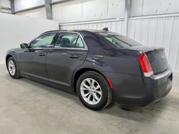 2015 CHRYSLER 300 Limited — DSRA
