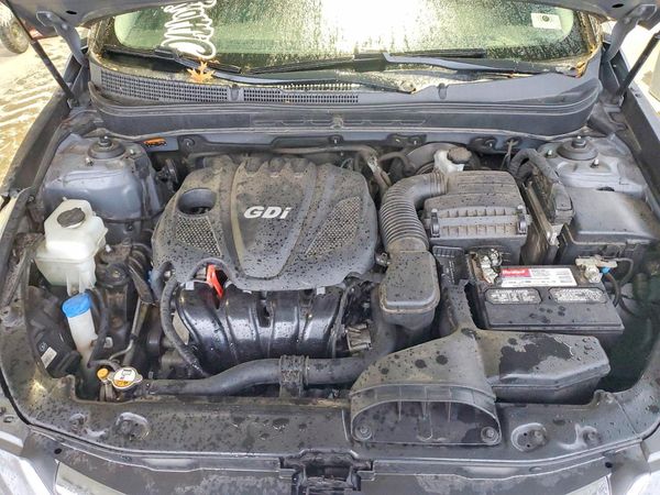 2014 HYUNDAI SONATA — Engine bay