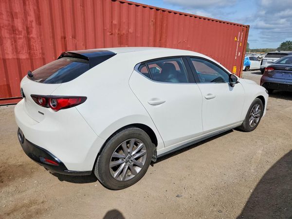 2022 MAZDA 3 Preferred Package — PSRA