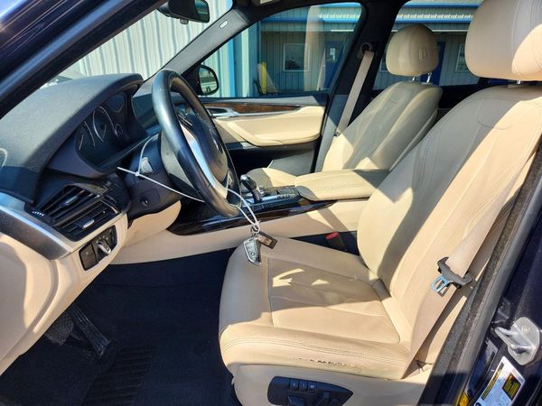 2017 BMW X5 sDrive35i — DENT