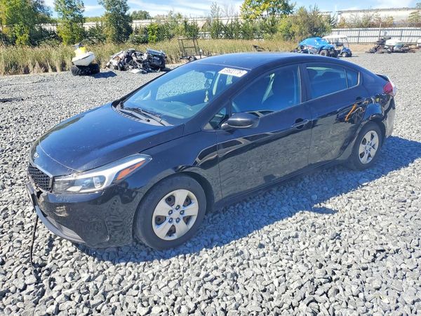 2017 KIA FORTE — Front 3/4