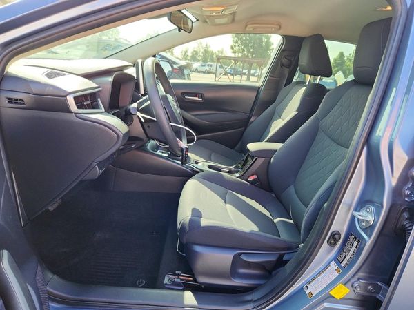 2020 TOYOTA COROLLA LE — DENT