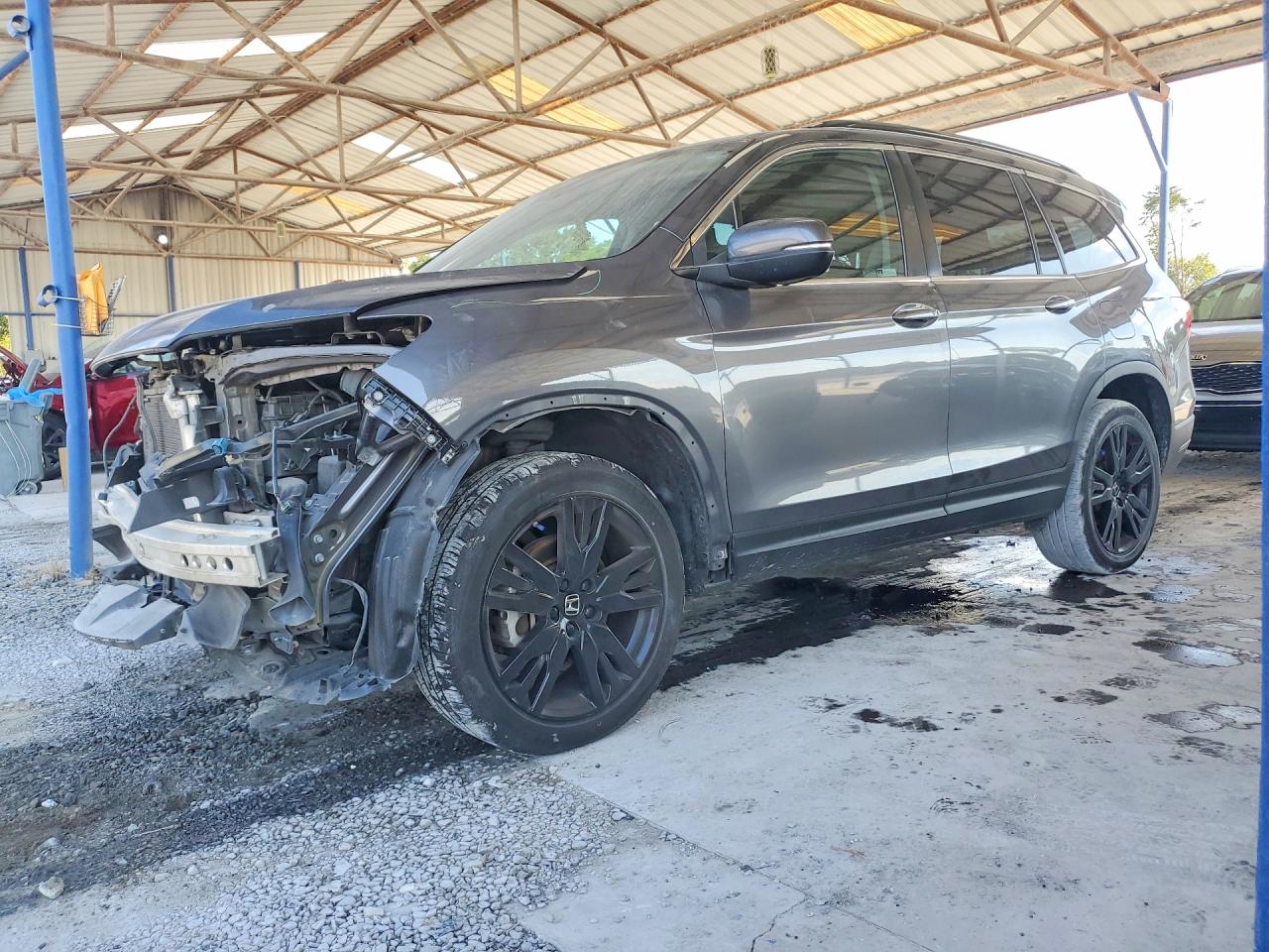 2022 HONDA PILOT SE — Front 3/4